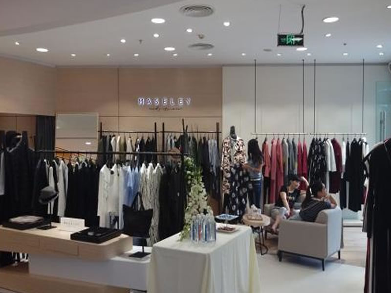 展柜設(shè)計(jì)：匠心獨(dú)運(yùn)，展現(xiàn)藝術(shù)之美